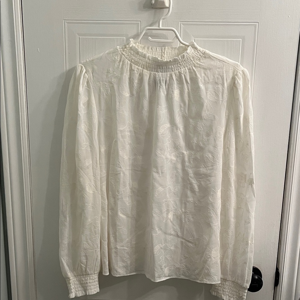 Reitmans Cream Blouse with Textured Design